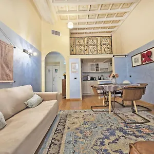 splendid-home-pantheon.it-romehotels.com/